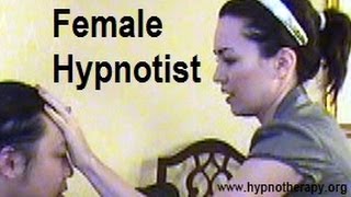 Hypnosis Female Stage Hypnotist Elena Beloff Instant induction demonstration 美女催眠師 [upl. by Shaver]