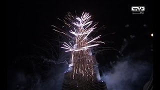 De Sydney à Dubaï le Nouvel An fêté à coups de feux dartifice [upl. by Brig557]