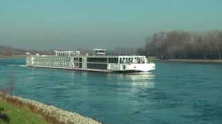 Binnenschiff MS quotViking Jarlquot  Flusskreuzfahrtschiff vor Speyer [upl. by Valencia]