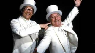 Morecambe amp Wise  Bring Me Sunshine [upl. by Nedap]