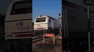 Altaria 4B15CartagenaMadrid con la 334025Estación de Calasparra Murcia15062017 [upl. by Einahteb556]