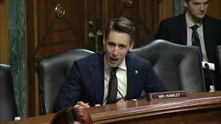 Senator Hawley slams Biden DOJ for FBI order on local school boards [upl. by Fredela]