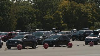 Trafic dense en région parisienne pour le retour des vacanciers  AFP Images [upl. by Geof]