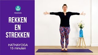 Rekken en strekken yoga [upl. by Fugate]