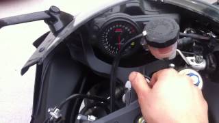 Suzuki Gsxr 600 quick look over and start up [upl. by Airrehs]