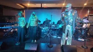 Roger Chapman covers quotPayback Is A Dogquot by The Stylistics backed by The Unit Band [upl. by Tica]