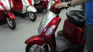 3 Wheel Mobility scooter 2014 [upl. by Angelo]