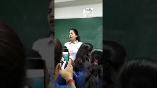 Samapti Maam Singing in Aakash Classroom South Ex  Best voice [upl. by Jansen]