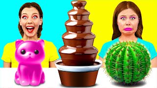 Défi De La Fontaine À Chocolat  Bataille Alimentaire Épique par Fun Teen [upl. by Nnylsaj]