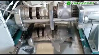 Screw Coconut Oil Extraction MachineCoconut Oil Press Machine [upl. by Eloci]