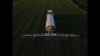 SPREADING SLURRY  Fendt 828  Vaia MB250  BeTec V  trail 15 [upl. by Er]