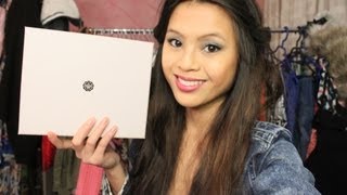 Meine 1 Glossybox D  Januar 2013  Unboxing [upl. by Dorelia16]