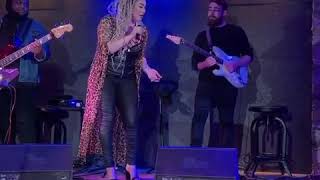 Keke Wyatt  Tennessee Whiskey Guitar Solo Tom Laskey [upl. by Laohcin]