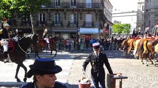 La Garde Republicaine se prepare a defiler 14 Juillet 2012 [upl. by Aziram466]