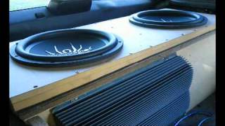 2xSoundstream T512s playing Flo Rida  Shone [upl. by Friede]