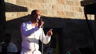 Kenny Lattimore  quotFor Youquot  Thornton Winery 2015 [upl. by Judas]