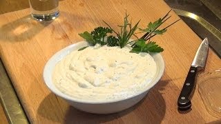 Fondue  Fonduesauce  KräuterKnoblauchDip  schnell gemacht [upl. by Riehl]