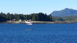 DeHavilland Beaver landing in Ketchikan Bay [upl. by Kip596]