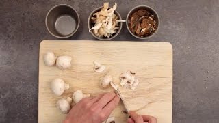 Comment préparer et cuire ses champignons [upl. by Enenaej]