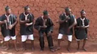 Cameroon Laatchi Tepino Feat Willy de Paris Bamenda Dance 2010 [upl. by Nahej]