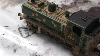 Weathering a Bachmann 64xx Pannier locomotive [upl. by Elyk]