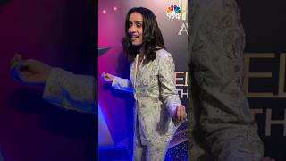 Actress Shraddha Kapoor Lights Up The News18 Showsha Reel Awards With Her Mesmerising Voice  N18S [upl. by Adianes]