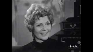 Entrevista a Rita Hayworth 1970mp4 [upl. by Zirtaeb291]