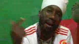 SIZZLA KALONJI BE STRONG LIVE [upl. by Trebma777]