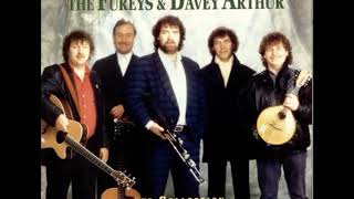 THE FUREYS AND DAVEY ARTHUR ABSENT FRIENDS WITH LYRICS [upl. by Sadnac]