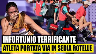 DRAMMA ALLE OLIMPIADI TERRIFICANTE INFORTUNIO PER LA NOTA ATLETA PORTATA VIA IN SEDIA A ROTELLE [upl. by Kahn691]