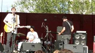 Deerhunter quotSpring Hall Convertquot and quotHazel Stquot live at McCarren Park [upl. by Daven200]