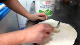 faire une pizza au chèvre et miel  Recette pizza fromage [upl. by Ecnarret]