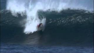 Billabong Pipe Masters 2011  Worst Wipeouts Day 2 [upl. by Asecnarf]