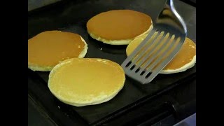 HOW TO MAKE THE BEST PANCAKES IN THE WORLD [upl. by Aneehta]