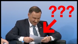 OBCIACH ROKU Andrzej Duda quotczytaquot z kartki po angielsku [upl. by Deloris]