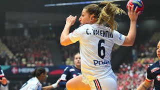 quotAller chercher la plus belle des médaillesquot  les Bleues du handball débutent leur aventure aux JO [upl. by Owain954]