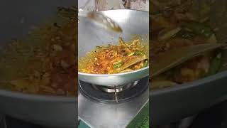 फूटू मशरूम Chhattisgarh style me chhattisgarhkeswad mashroom mashroomkisabji mashroomcurry [upl. by Lorens]