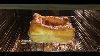 How To Make Toad In The Hole [upl. by Ayiram]