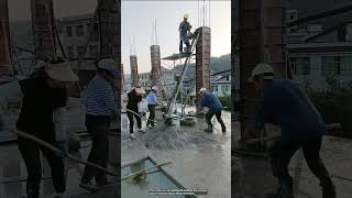 Column concreting process using a lifting mechanism [upl. by Ezarra]