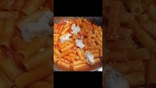 Pasta con Gorgonzola e filetti di Bresaola [upl. by Analad183]