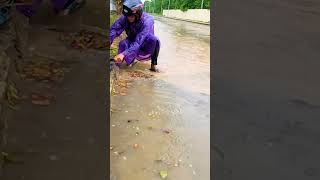 Blocked Drain Cleaning Leaves Up On The Road viral shorts viralvideo video shortvideo [upl. by Ridinger]