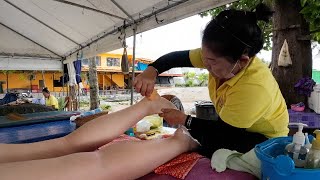 Intensa exfoliación de pies en una playa de Tailandia🦶 [upl. by Aelc]