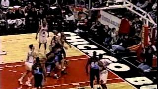 9596 Chicago Bulls vs Cleveland Cavaliers 15111995 [upl. by Ogires756]