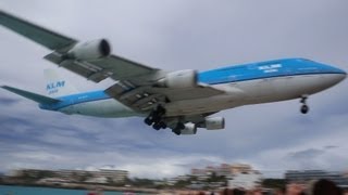 Maho Beach Saint Maarten  747 lands [upl. by Yelram]