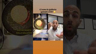 Ci sono le gallette quindi è FIT 🤔 ricetta ricettafit fit ricette dieta divertente ironia [upl. by Haonam]