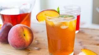 HOMEMADE SPARKLING PEACH ICED TEA  Nonalcholic Drink Miniseries [upl. by Yztim]