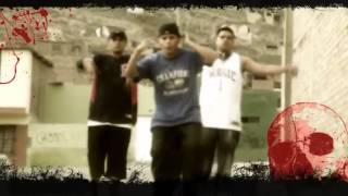 HOMIECIDIO BANDO ft OSCURO  DULCES VICIOS  VIDEOCLIP OFICIAL 2012 [upl. by Pul31]