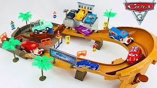 Carritos de Carrera para Niños  Pista para Coches Cars 3  Video Educativo [upl. by Solohcin]