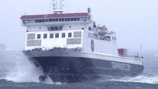 Gale Force Winds  Ben My Chree  Arrival in Douglas [upl. by Eicnahc609]