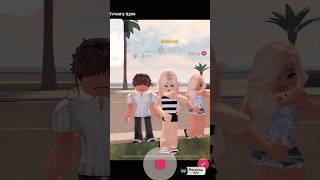 TikTok apple dance trend With my friends Berry avenue [upl. by Nitsirt]